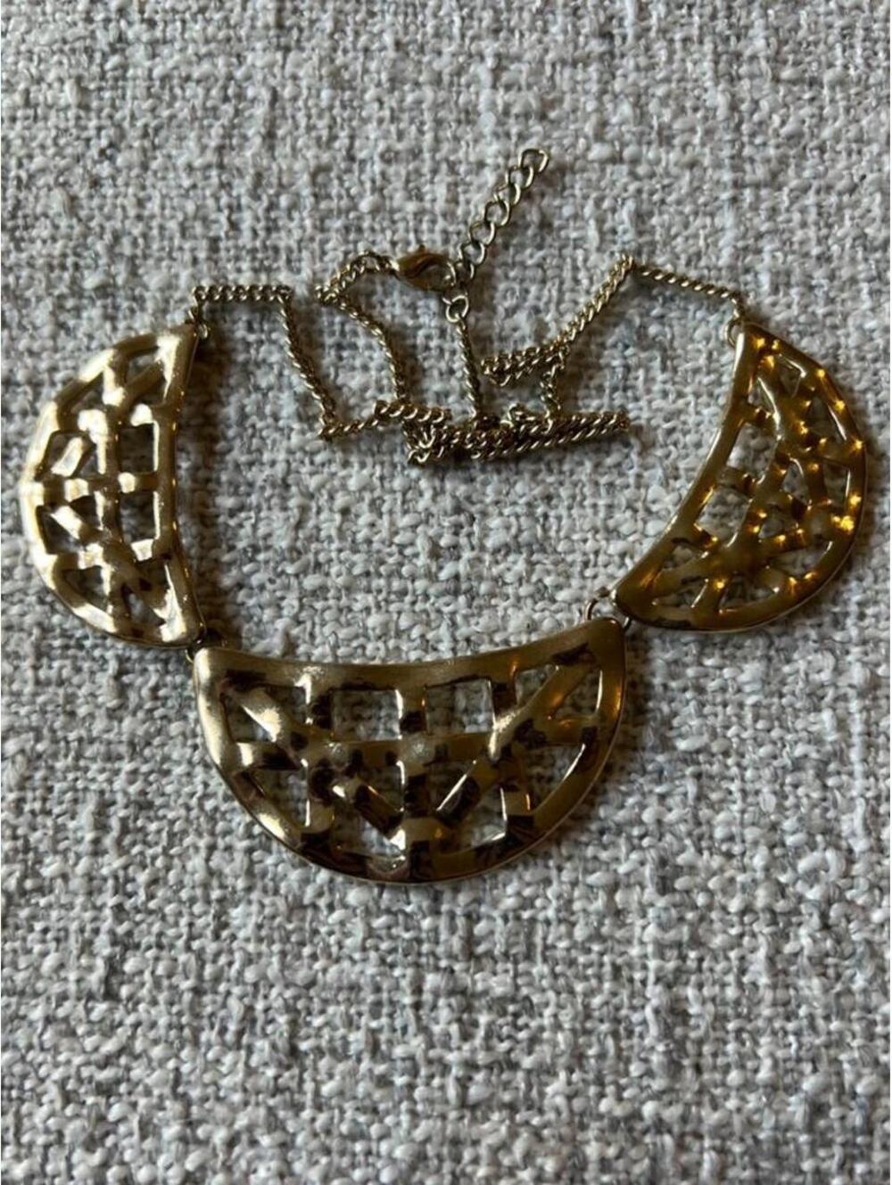 Boho Gold Tone Collar Design Necklace